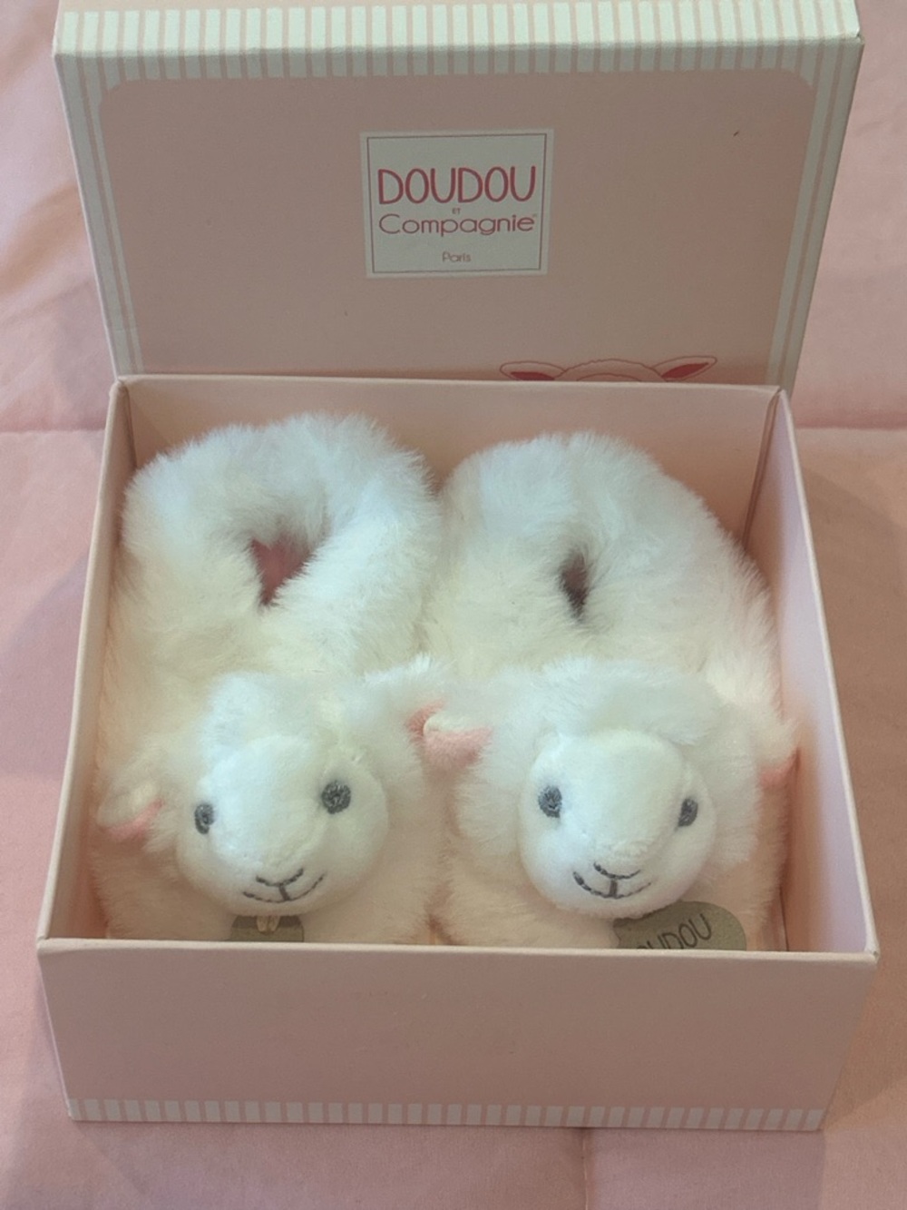 DOUDOU et Compagnie White Plush Lamb Slippers 🐑🎀